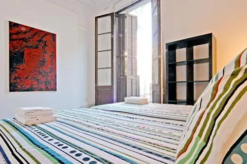** Hotel Las Ramblas Rooms Barcellona Spagna